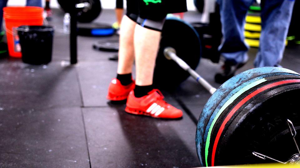 Limpeza no box de Crossfit: cuidados com os equipamentos e o ambiente