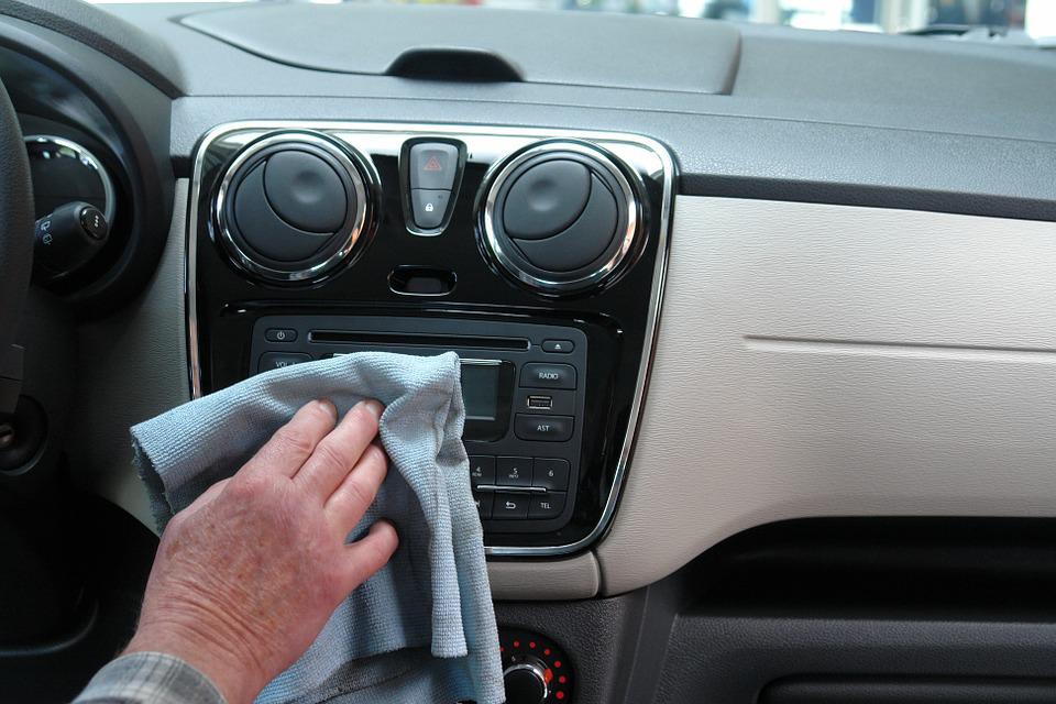 Carro limpo por mais tempo: dicas para te ajudar na manutenção do automóvel